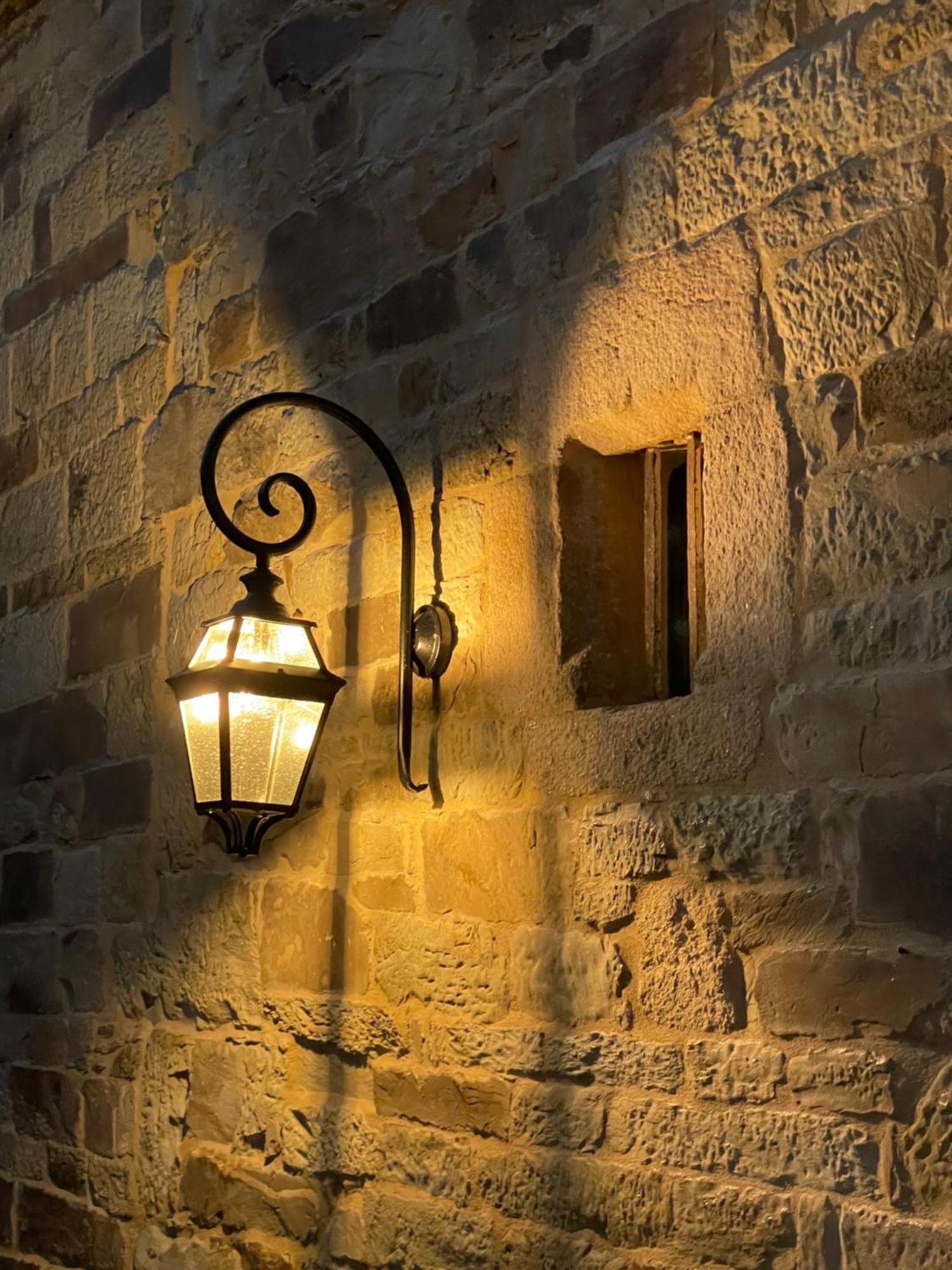 Manoir Medieval Du XV Ieme Siecle Minihy-Treguier ภายนอก รูปภาพ
